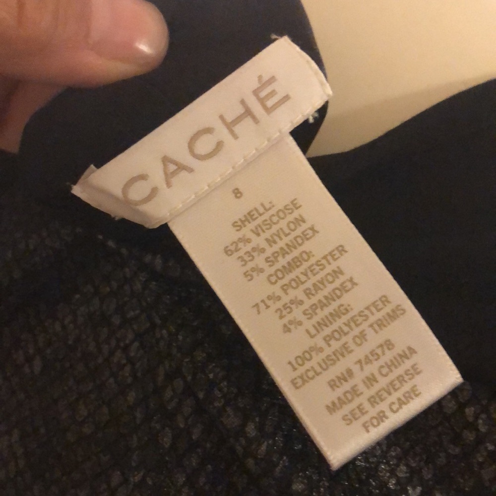Cache Dress - Picture 3 of 3